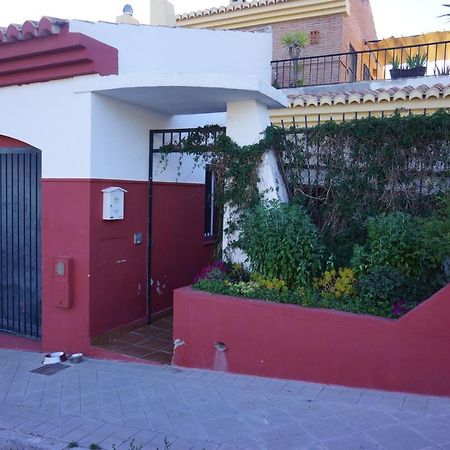 Comfortable Single Bluing Room B&B Granada Bagian luar foto
